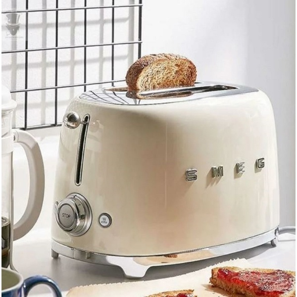 ტოსტერი SMEG 950W